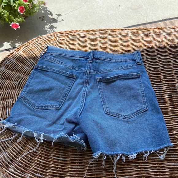 Gap Womens Shorts Size 2 26 Buttonfly 3.5" Denim Destructed Medium Wash Stretch - Picture 4 of 8